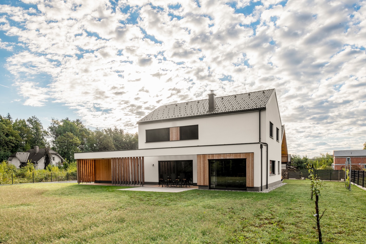 hisa-medenika-jelovica-hise22