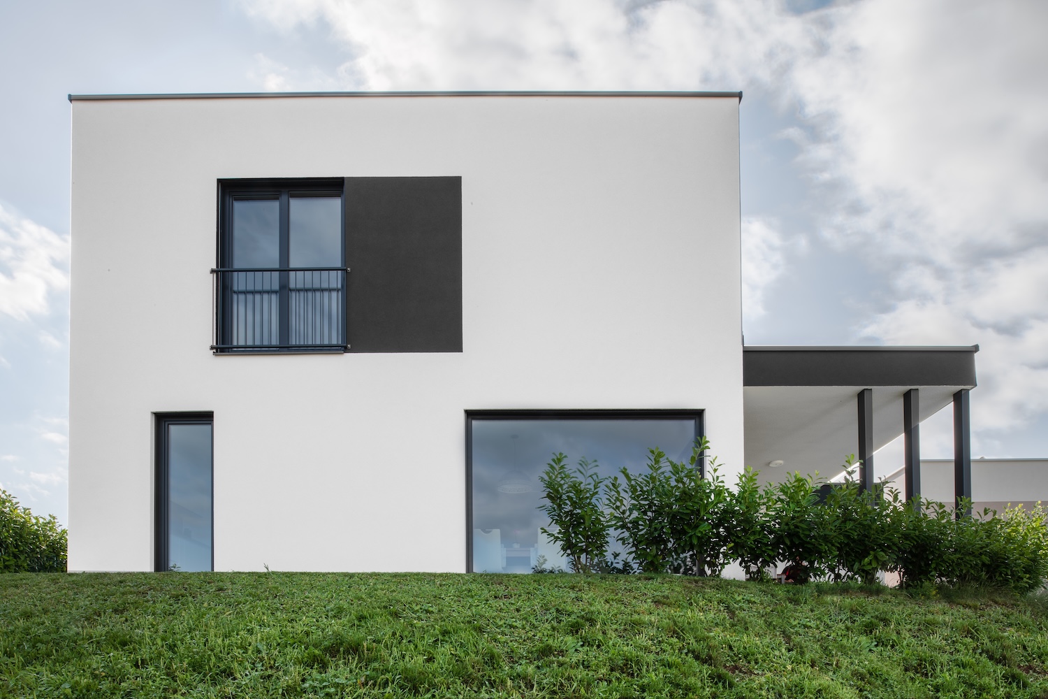 hisa-komelina-jelovica-8