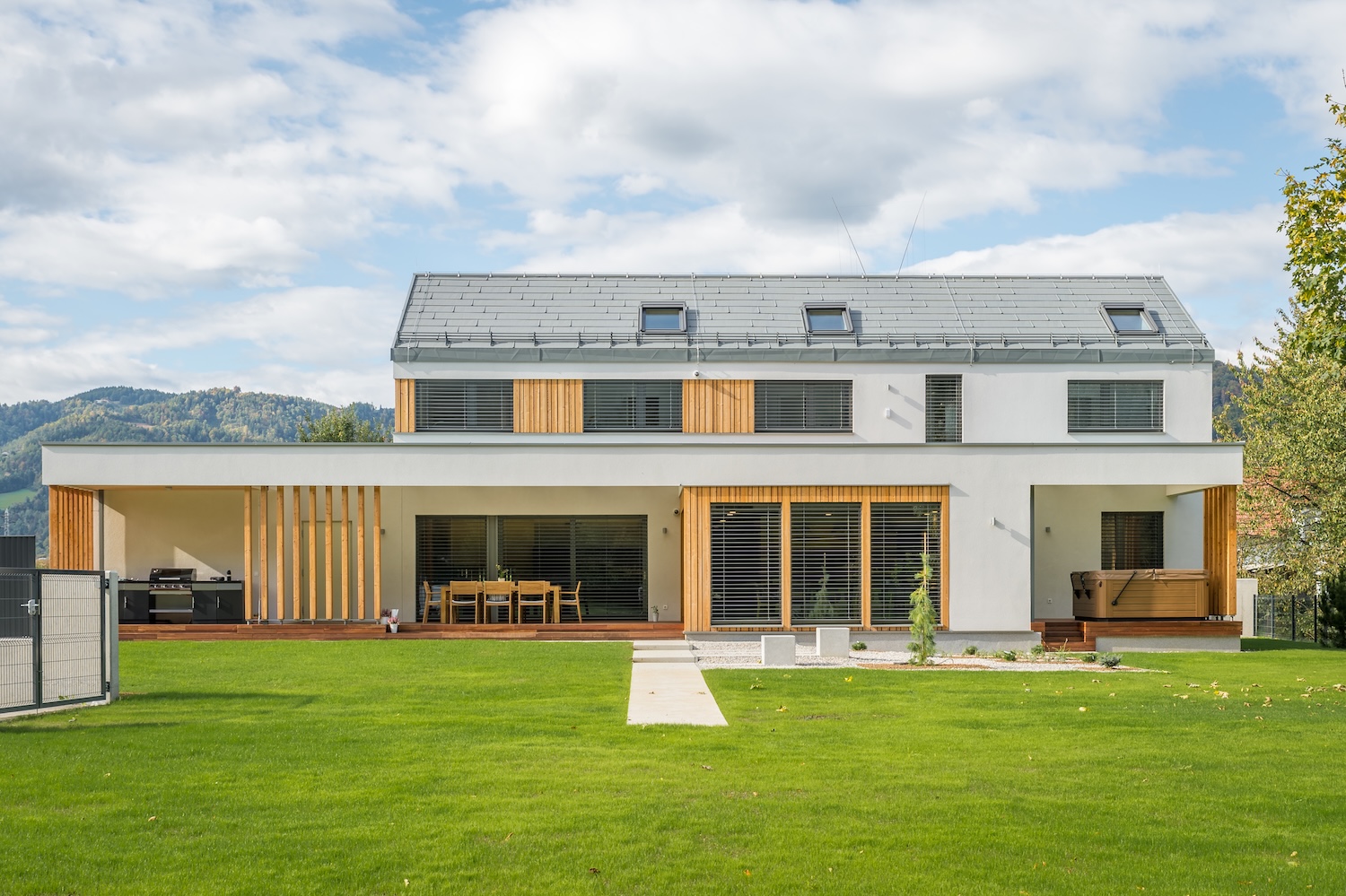 hisa-leska-jelovica-13