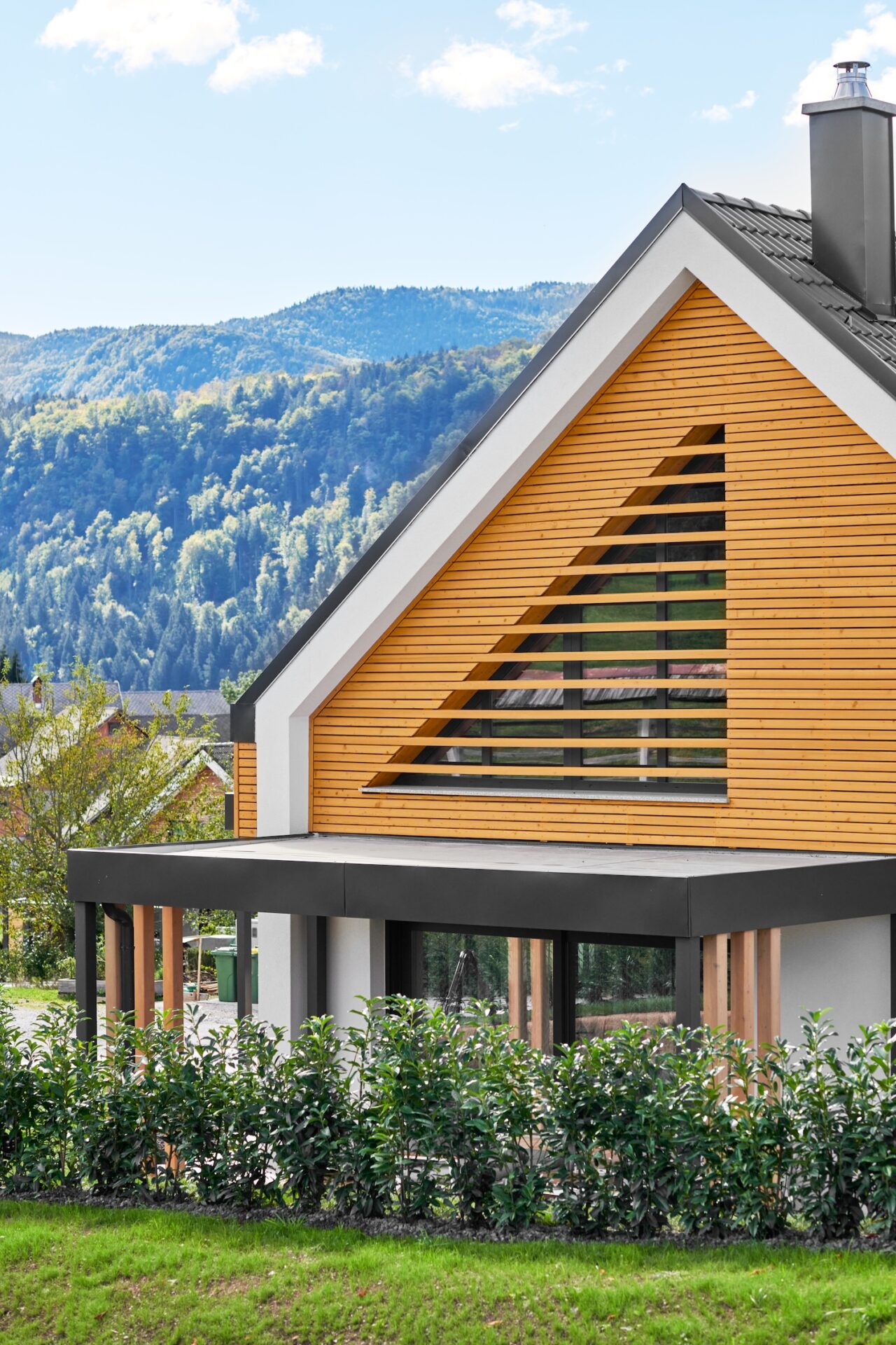 hisa-malina-jelovica-hise2