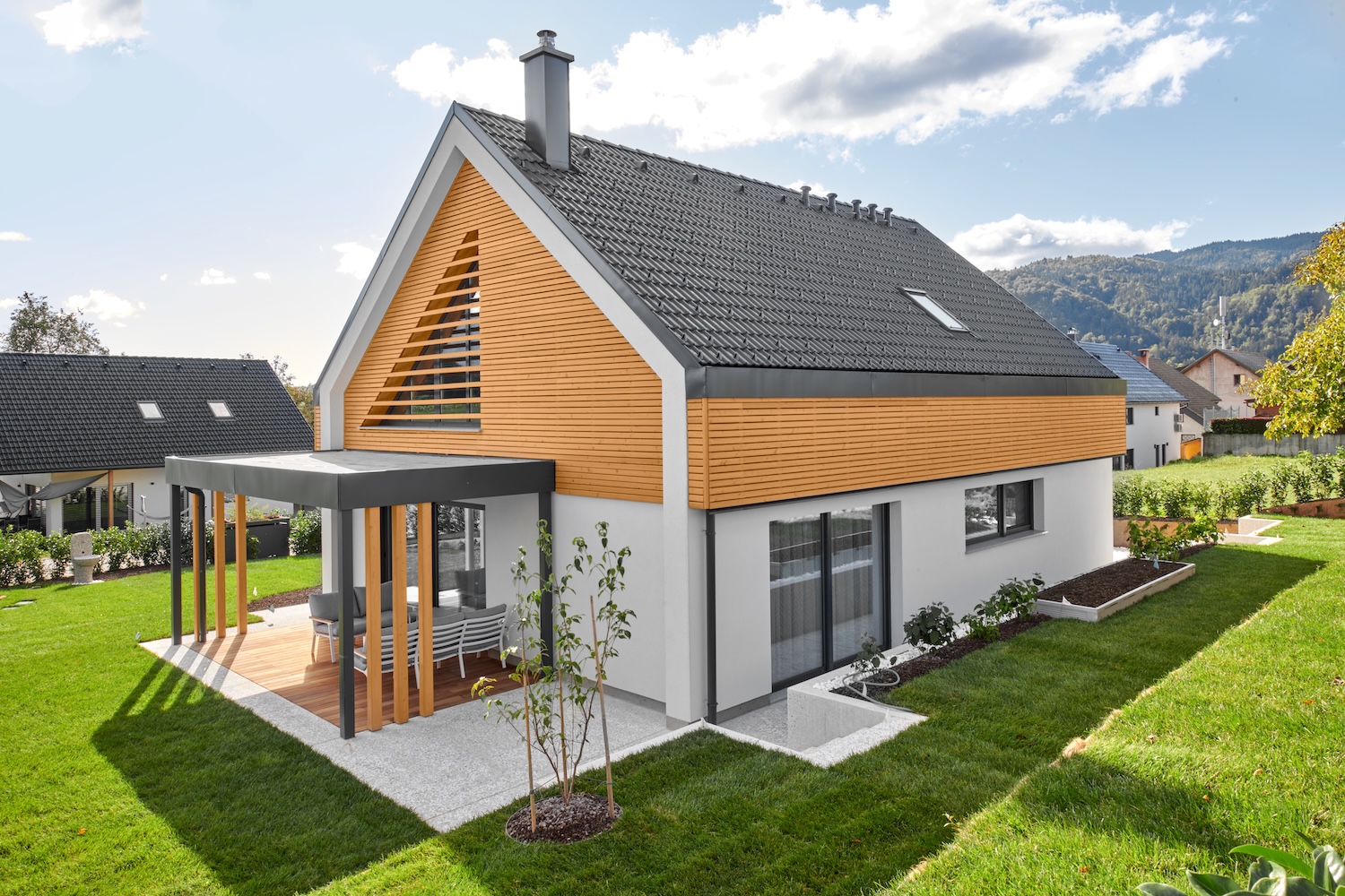 hisa-malina-jelovica-hise9