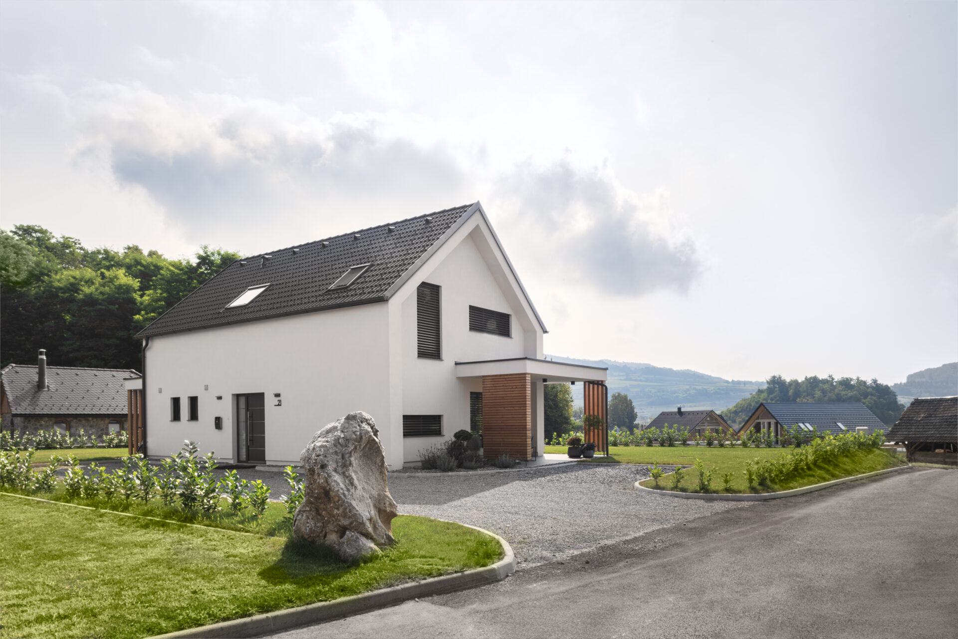 hisa-sencnica-jelovica-hise17