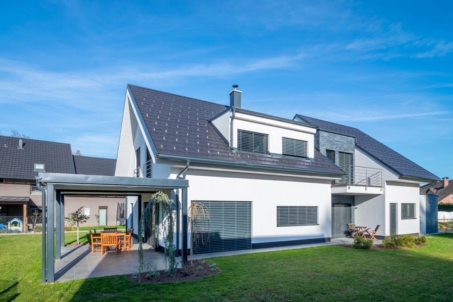 hisa-smiljka-jelovica-14