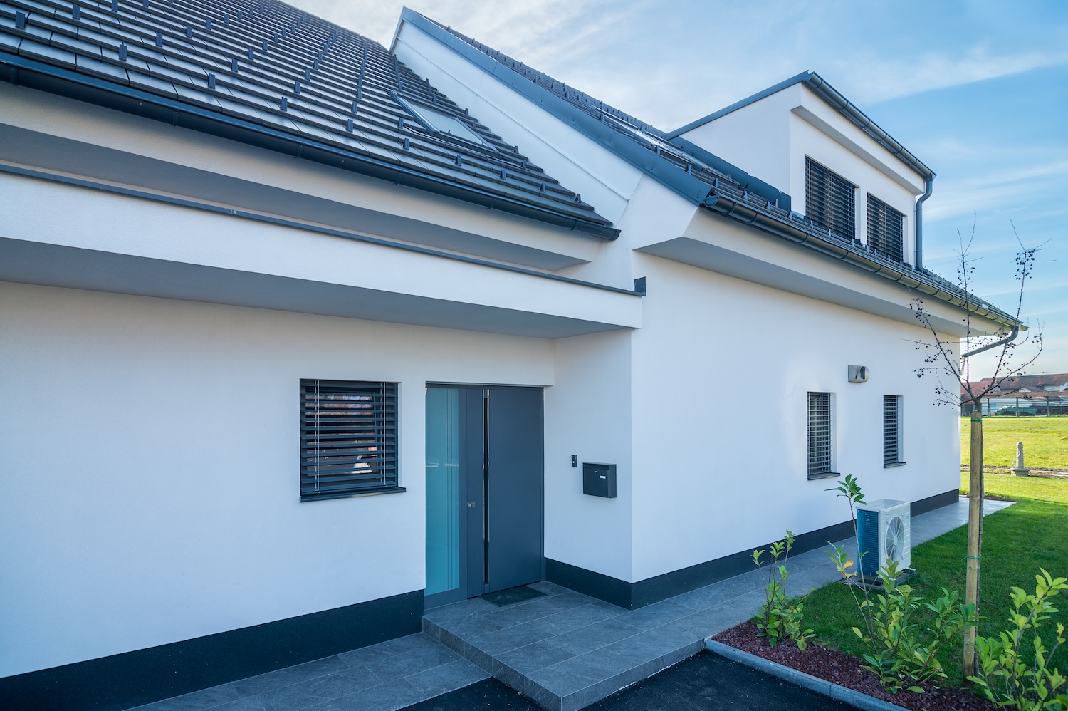 hisa-smiljka-jelovica-8