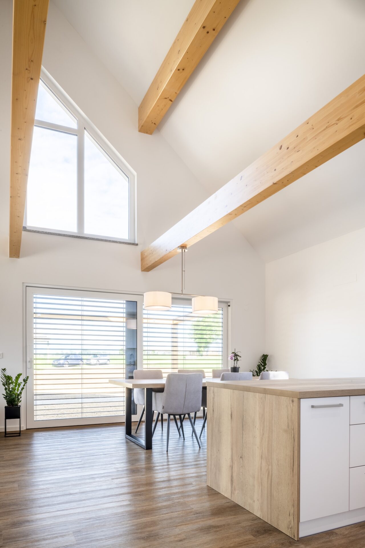 hisa-vrtnica-jelovica-15