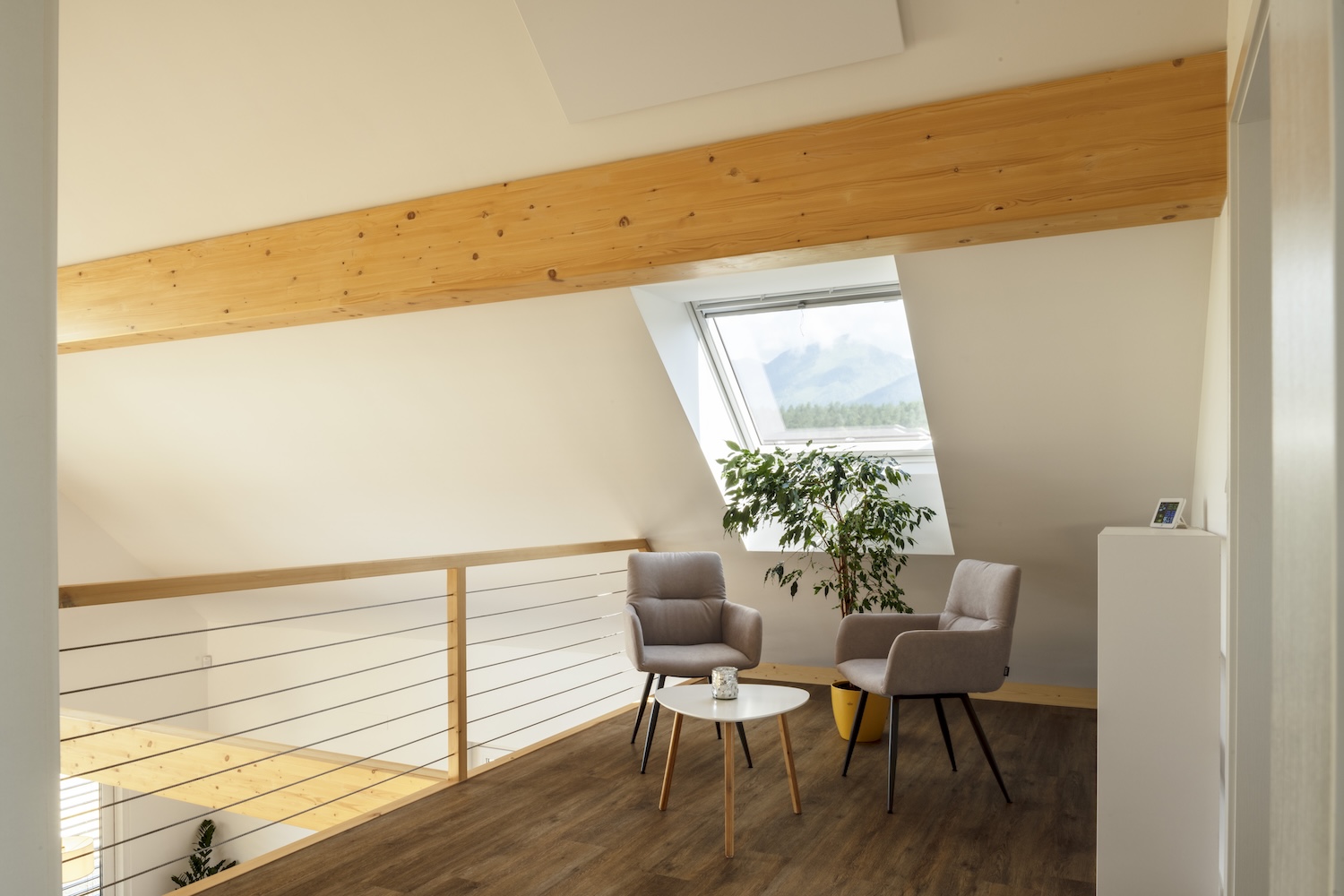 hisa-vrtnica-jelovica-8